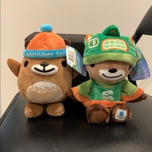 NWT Vancouver olympics - Mukmuk & Sumi plushies